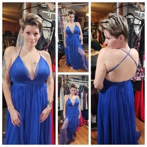 EMERALD SUNDAE BLUE FLOOR LENGTH DRESS